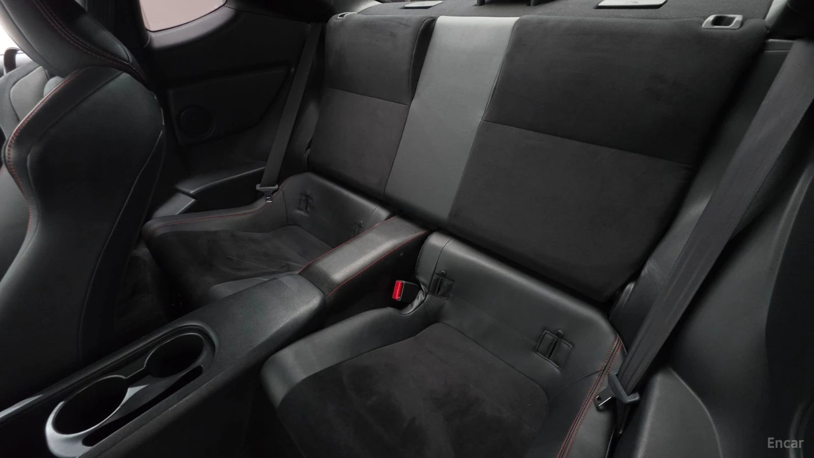 Toyota GT86 MANUAL* ENKEI* КАМЕРА* ПОДГРЕВ* АЛКАНТАРА* , снимка 12 - Автомобили и джипове - 55644699