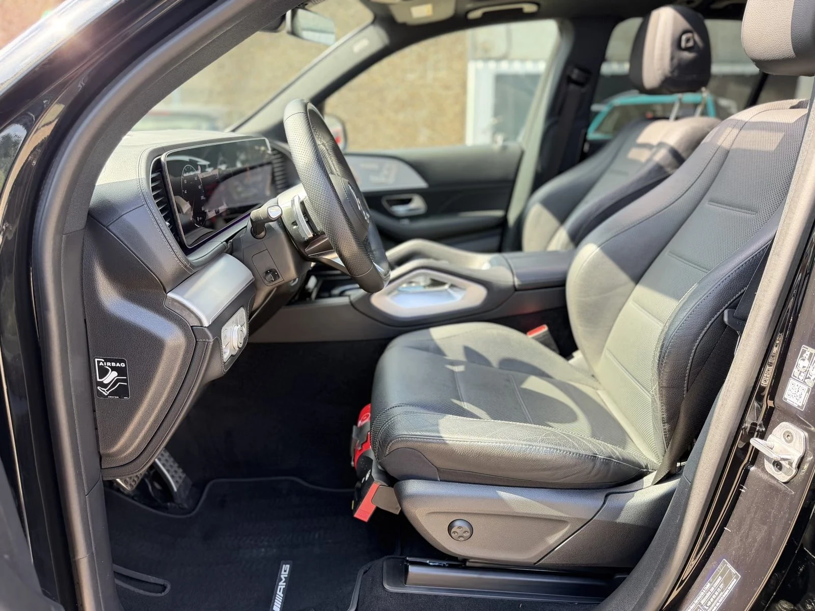 Mercedes-Benz GLE 450 d / AMG/ 4-MATIC/ BURM/ MULTIBEAM/ HUD/ 360/ PANO, снимка 7 - Автомобили и джипове - 55810183