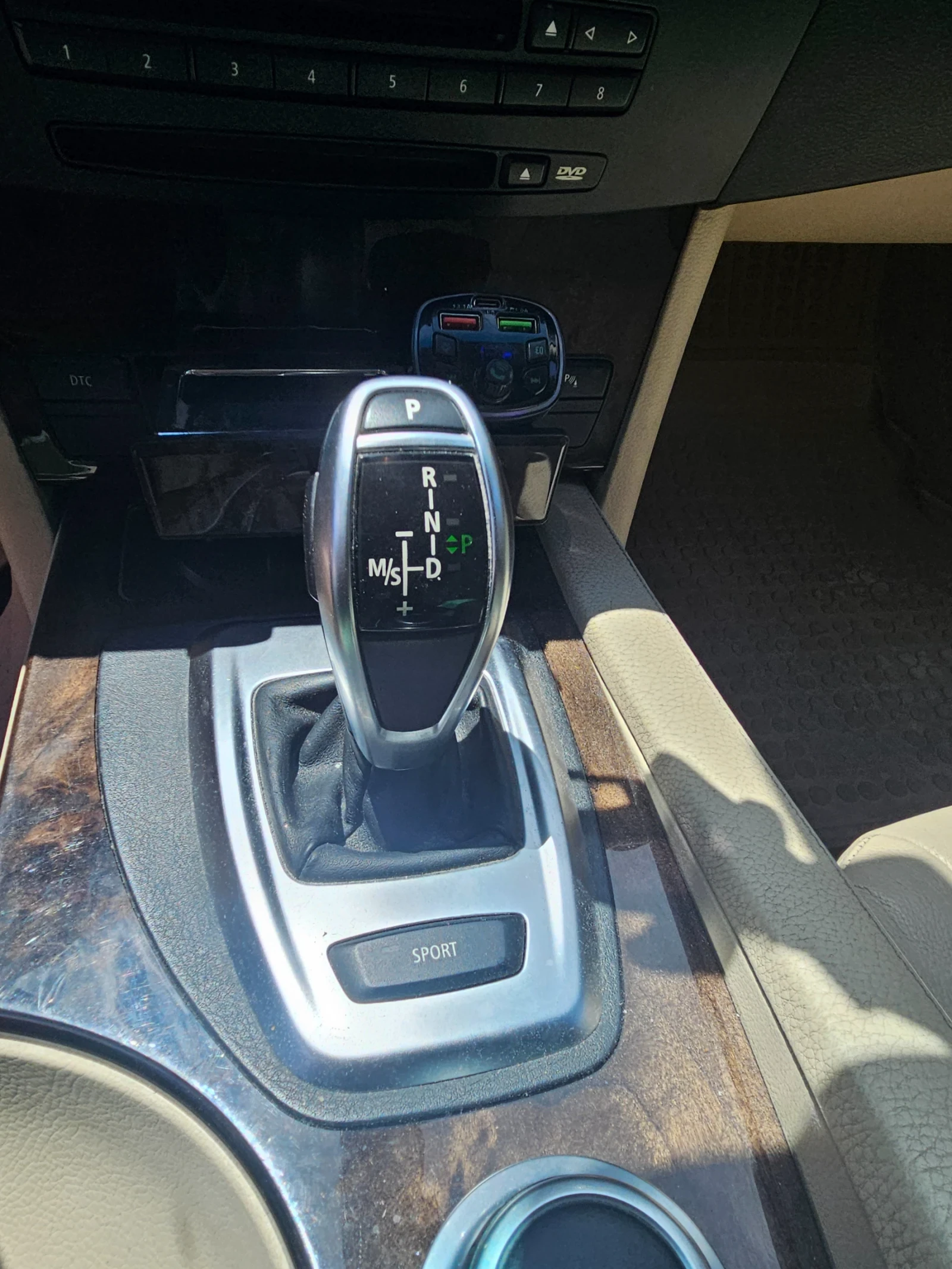 BMW 530 SAT-кутия, снимка 10 - Автомобили и джипове - 55945643