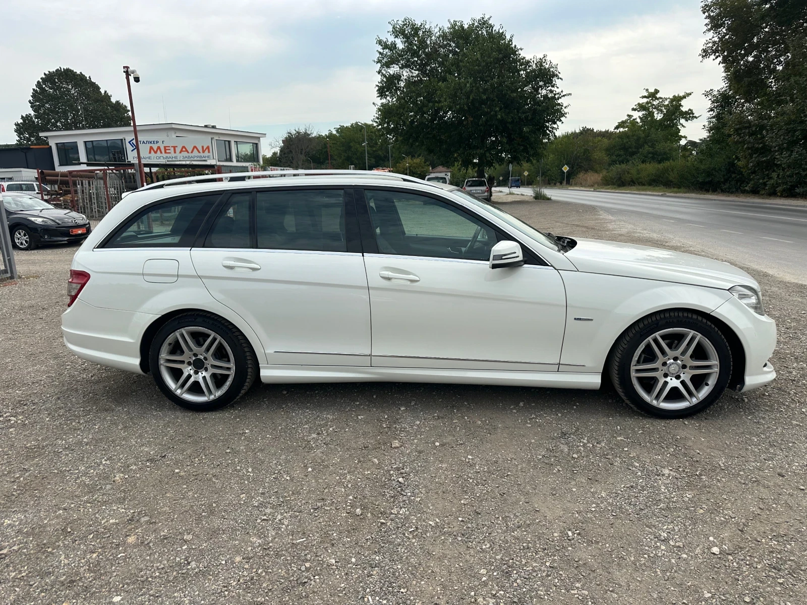 Mercedes-Benz C 220 AMG!Avantgarde!Navigation! Led!Xenon, снимка 9 - Автомобили и джипове - 55957520