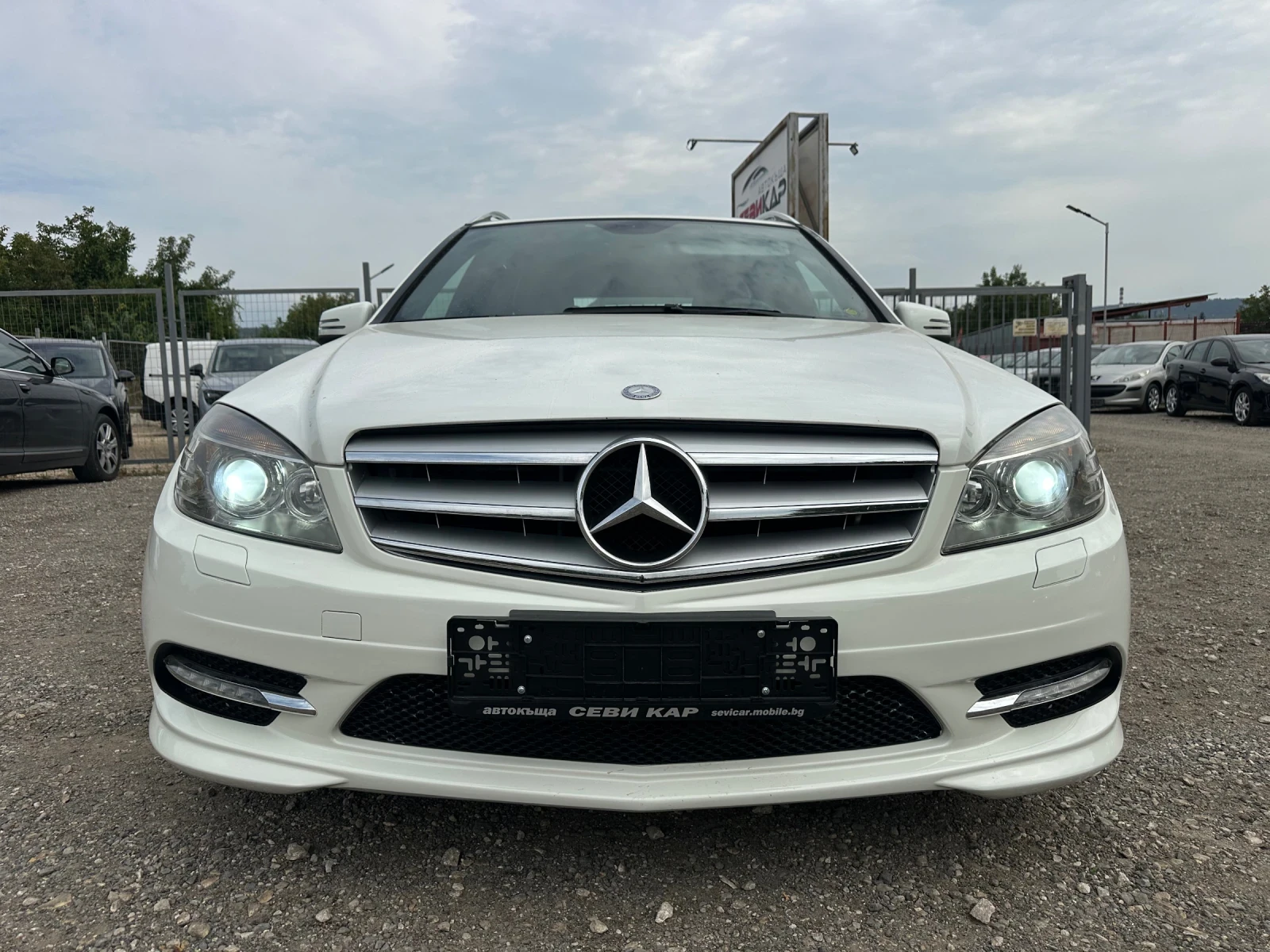 Mercedes-Benz C 220 AMG!Avantgarde!Navigation! Led!Xenon, снимка 3 - Автомобили и джипове - 55957520