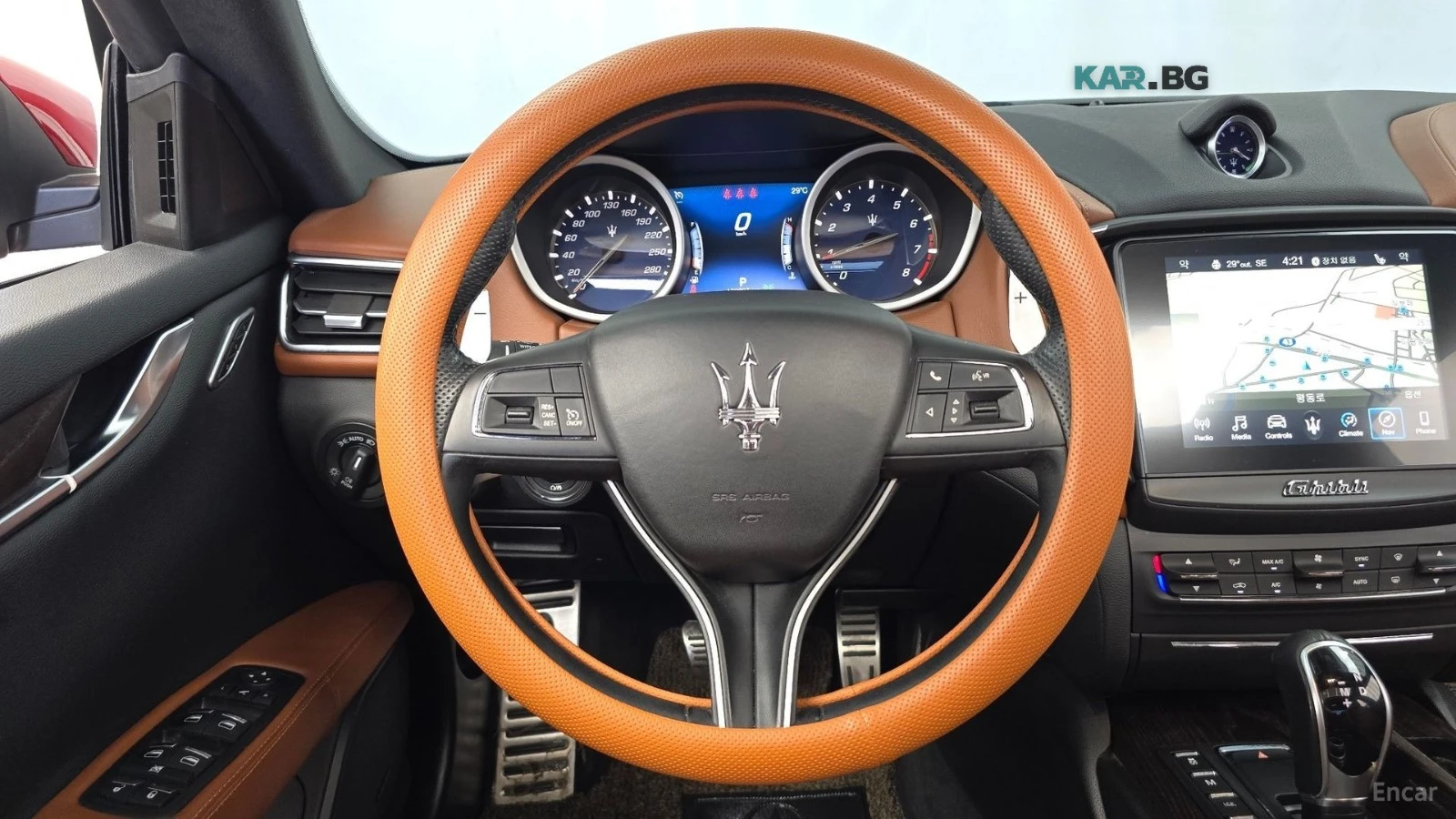 Maserati Ghibli 3.0* GRAN SPORT* КОЖА* ПОДГРЕВ* PANO* НАВИ* КАМЕРА, снимка 13 - Автомобили и джипове - 55994623