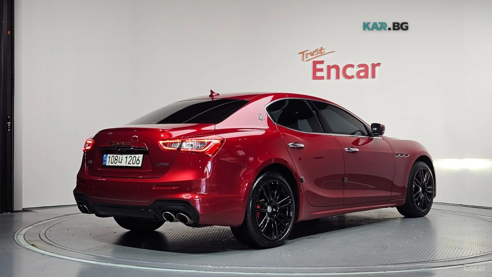 Maserati Ghibli 3.0* GRAN SPORT* КОЖА* ПОДГРЕВ* PANO* НАВИ* КАМЕРА, снимка 2 - Автомобили и джипове - 55994623