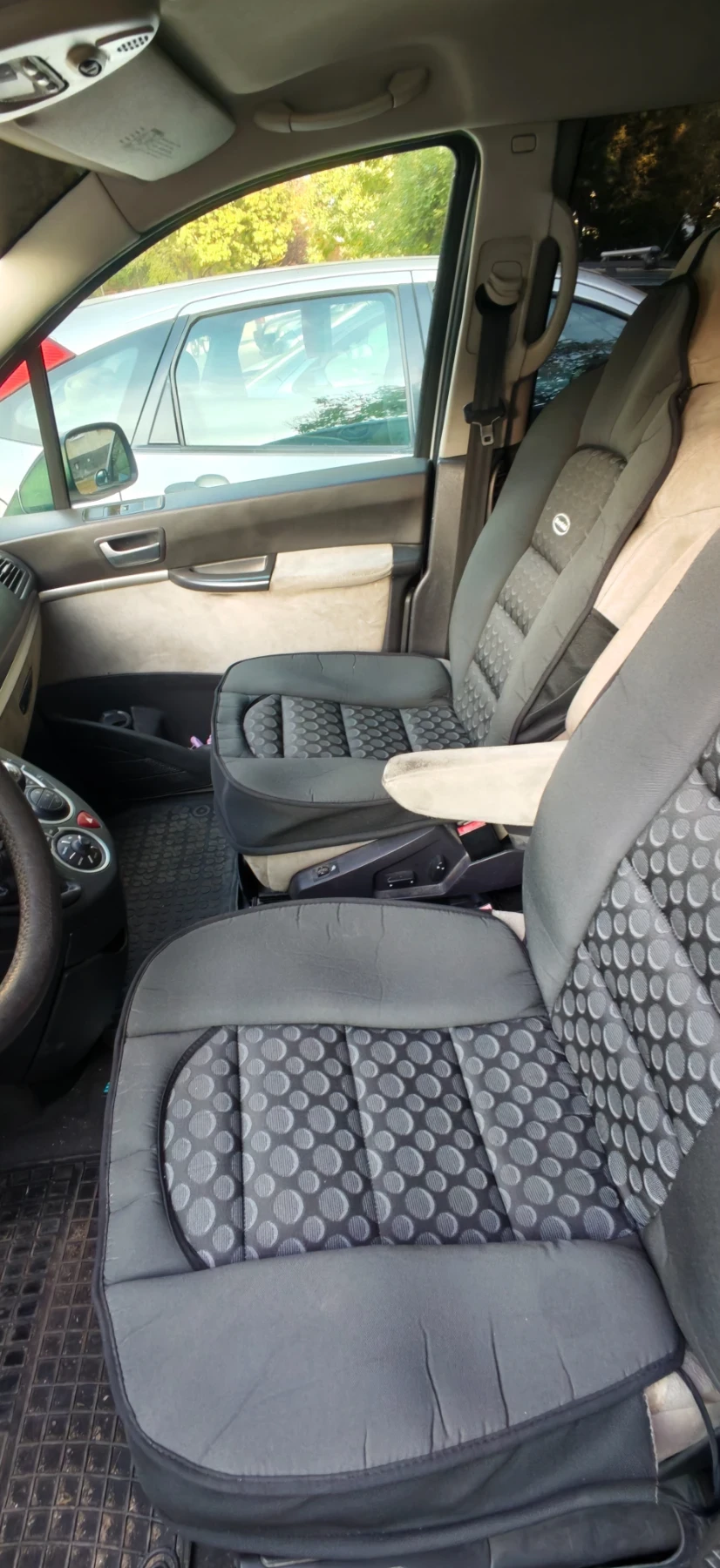 Citroen C8 2.2HDI, снимка 8 - Автомобили и джипове - 56397322