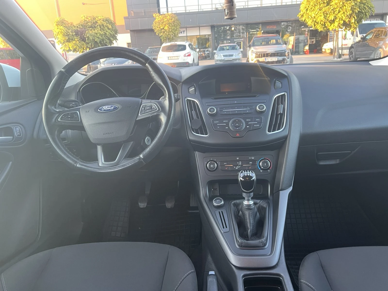 Ford Focus 1.5 tdci, снимка 12 - Автомобили и джипове - 56570742