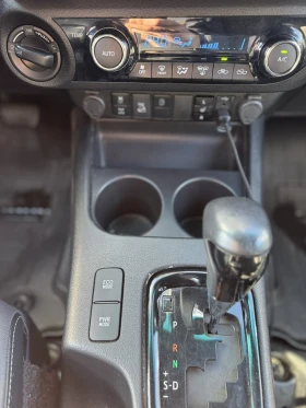 Toyota Hilux, снимка 12