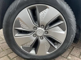 Hyundai Kona 64kWh, снимка 16
