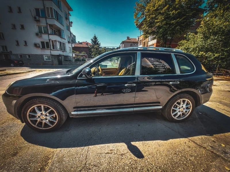 Porsche Cayenne 3.2, снимка 2 - Автомобили и джипове - 47152200