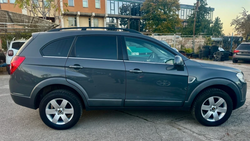 Chevrolet Captiva 2.4I-136kc-7места, снимка 5 - Автомобили и джипове - 47623234