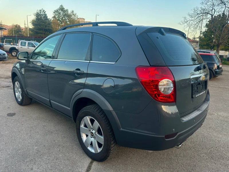 Chevrolet Captiva 2.4I-136kc-7места, снимка 8 - Автомобили и джипове - 47623234