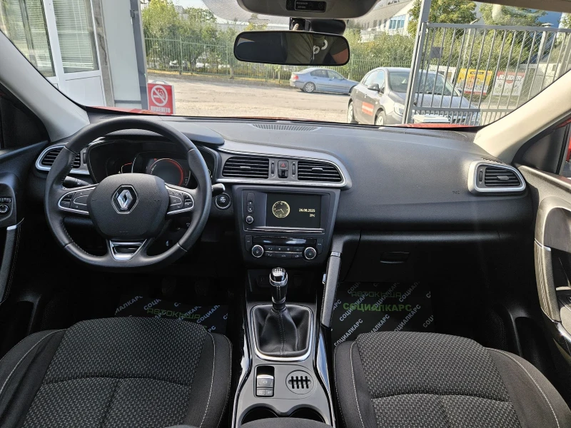 Renault Kadjar 1.5dci, снимка 12 - Автомобили и джипове - 51549210