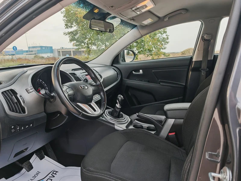 Kia Sportage 2.0 ДИЗЕЛ 136 К.С. 4Х4 УНИКАЛНО СЪСТОЯНИЕ! , снимка 8 - Автомобили и джипове - 52135688