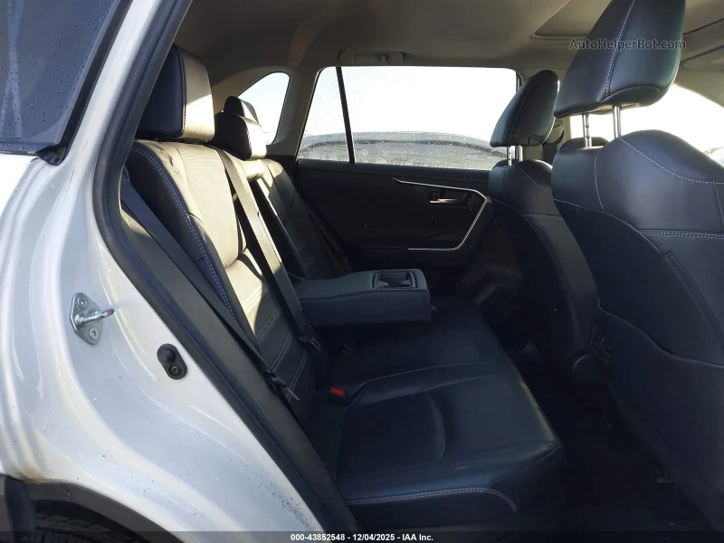 Toyota Rav4 2.5 LIMITED* HYBRID* AWD* Крайна цена до БГ, снимка 9 - Автомобили и джипове - 53121447