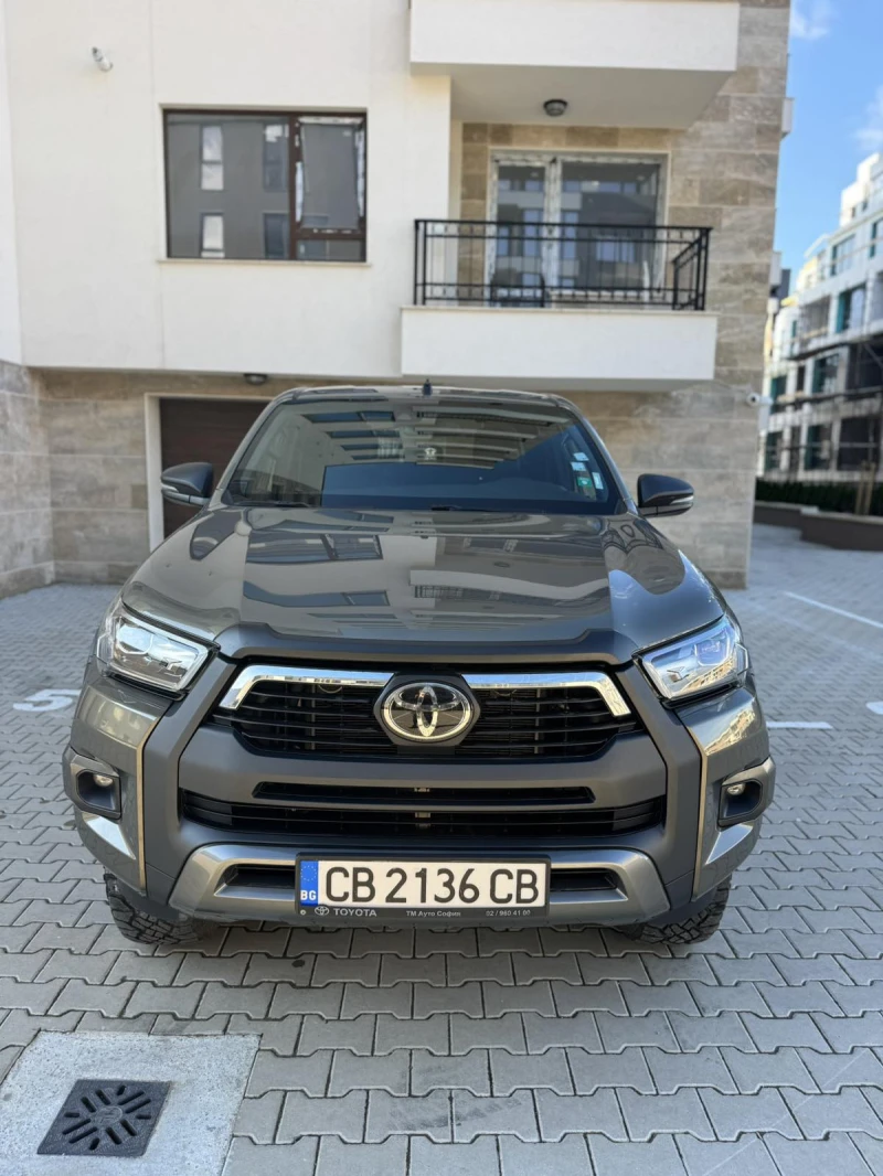 Toyota Hilux