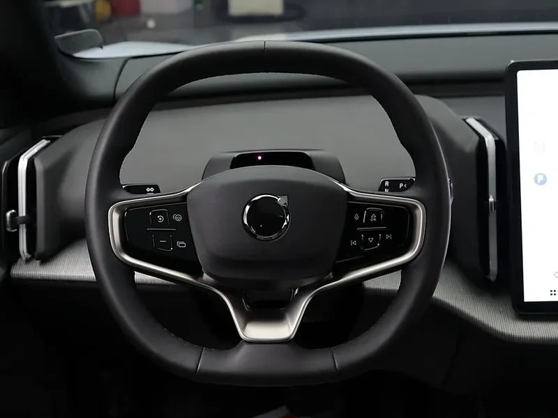 Volvo EX30 САМО 30% АВАНС, снимка 5 - Автомобили и джипове - 56533688