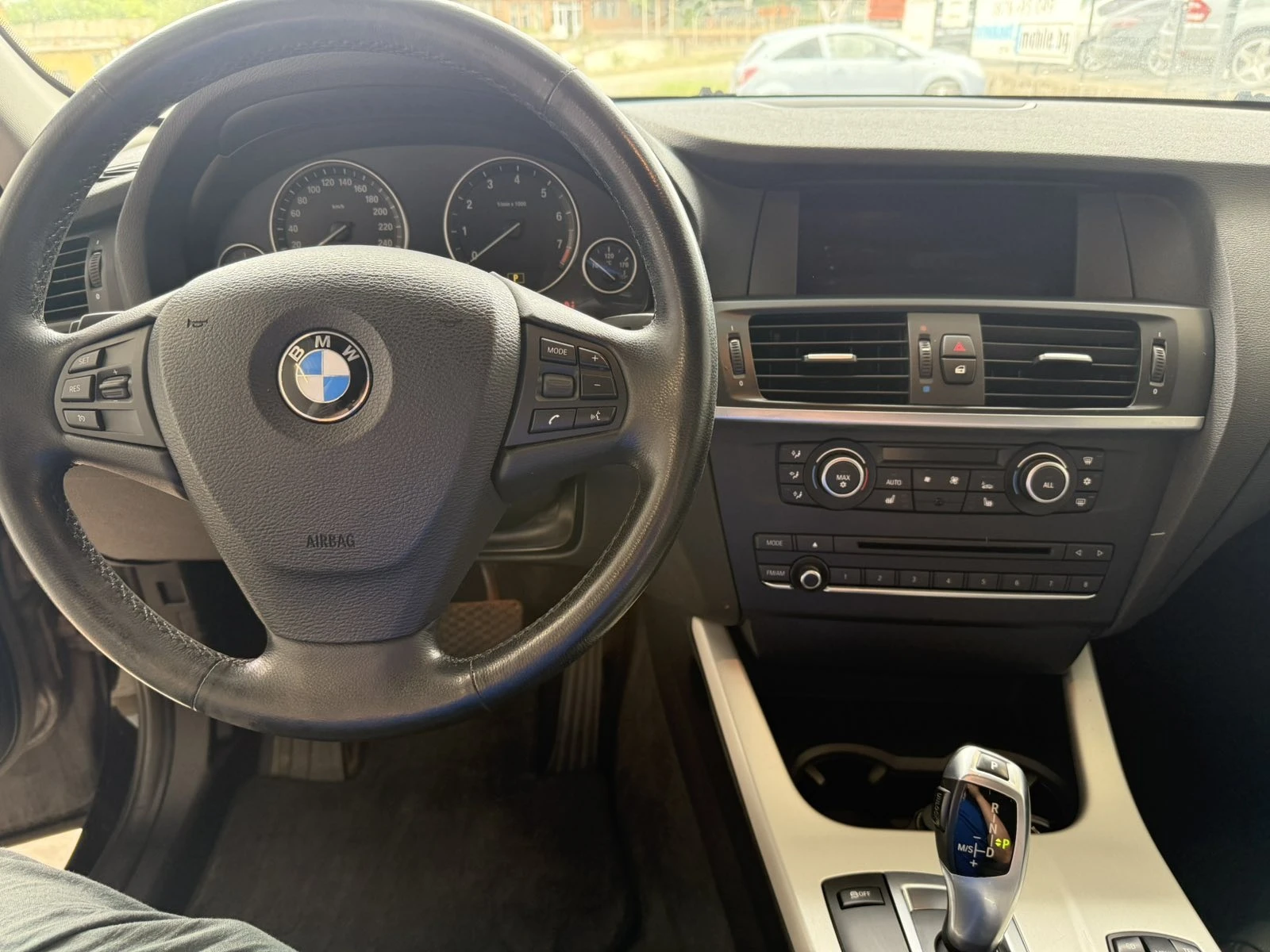 BMW X3 2.8i xDrive - изображение 9