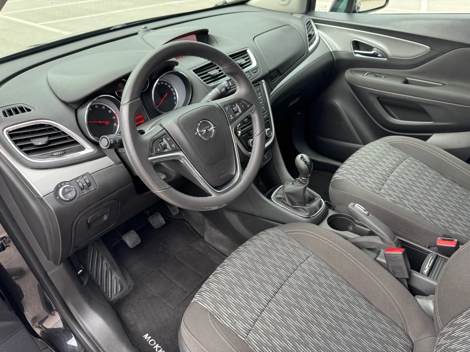 Opel Mokka 1.6 i - COSMO - 94.000 km!!! - изображение 8