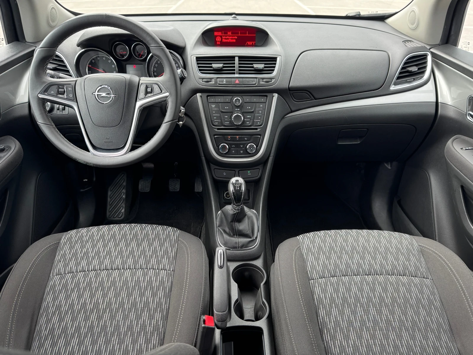 Opel Mokka 1.6 i - COSMO - 94.000 km!!! - изображение 9