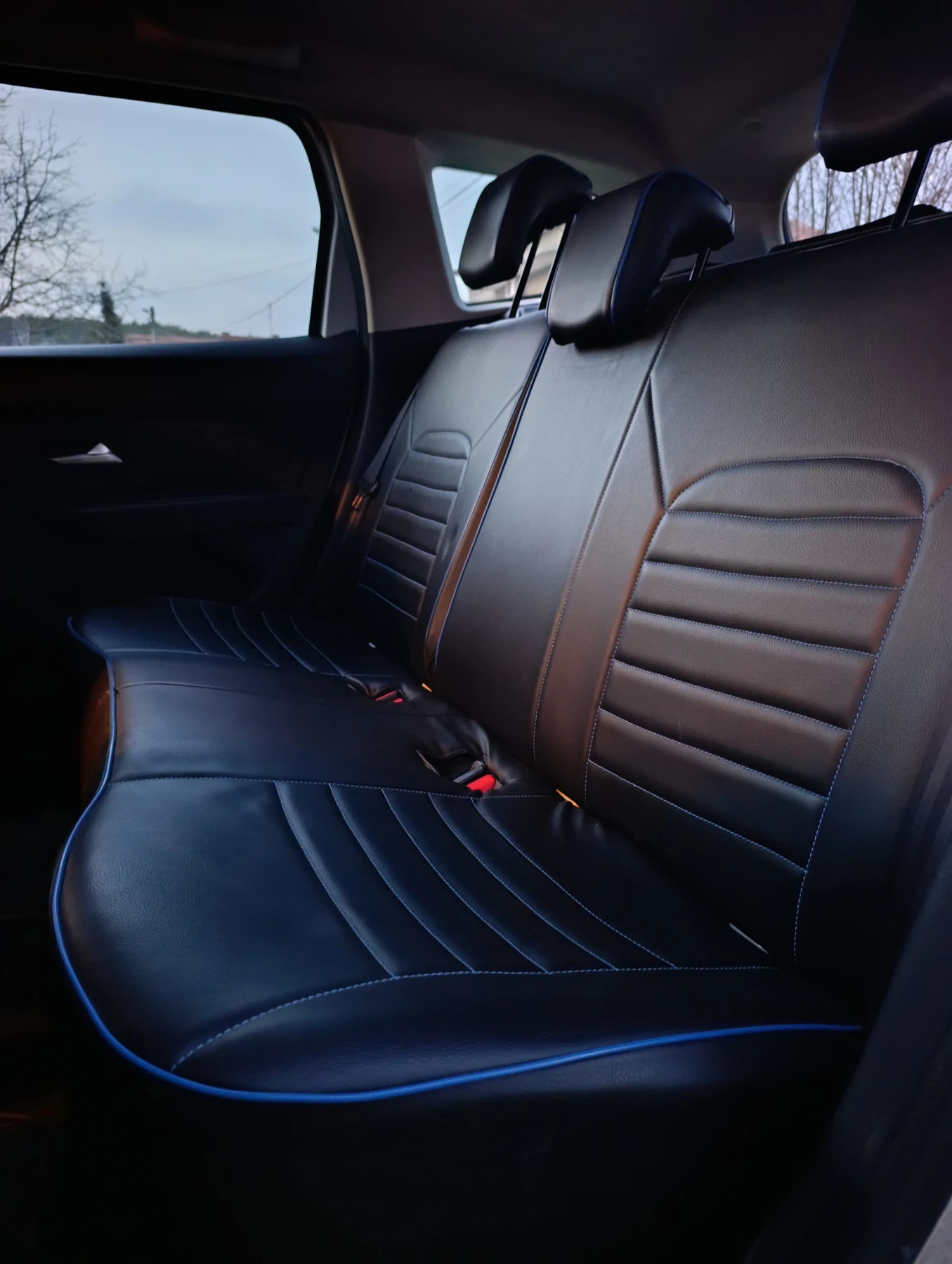 Dacia Duster 1.0 TCI, снимка 6 - Автомобили и джипове - 53713293