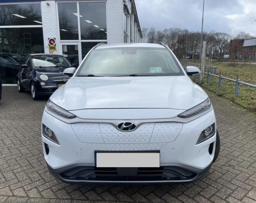 Hyundai Kona 64kWh, снимка 3 - Автомобили и джипове - 54001412