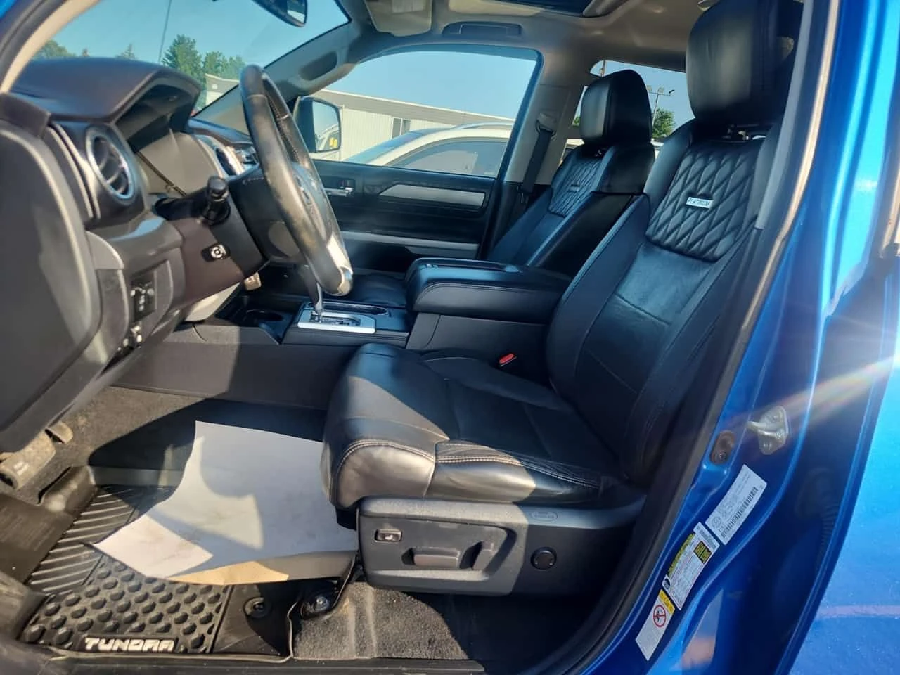 Toyota Tundra * PLATINUM CREW CAB SHORT BED * CARFAX * , снимка 5 - Автомобили и джипове - 55444280