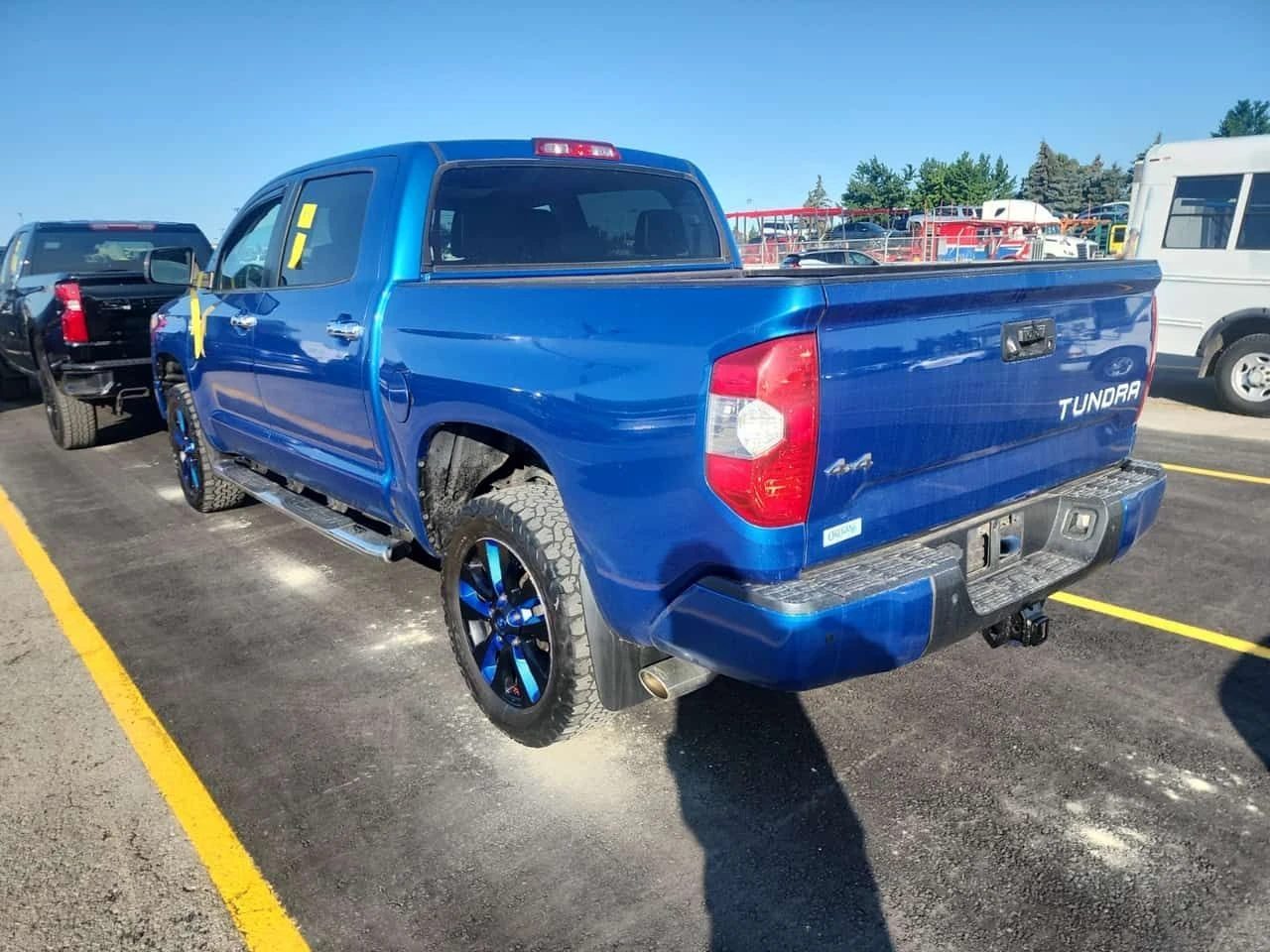 Toyota Tundra * PLATINUM CREW CAB SHORT BED * CARFAX * , снимка 4 - Автомобили и джипове - 55444280