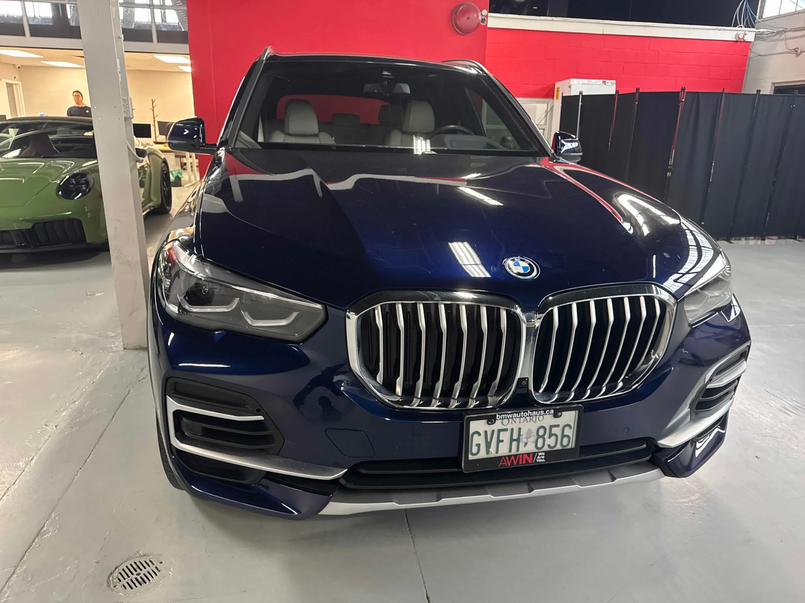 BMW X5 * xDrive45e * CARFAX * Един собственик * , снимка 2 - Автомобили и джипове - 56015014