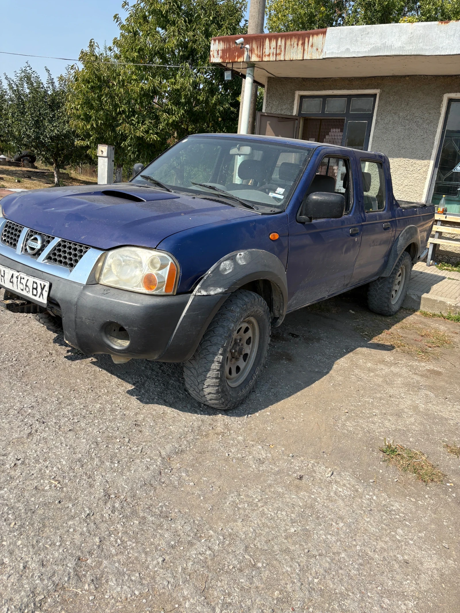 Nissan Navara, снимка 2 - Автомобили и джипове - 56070003