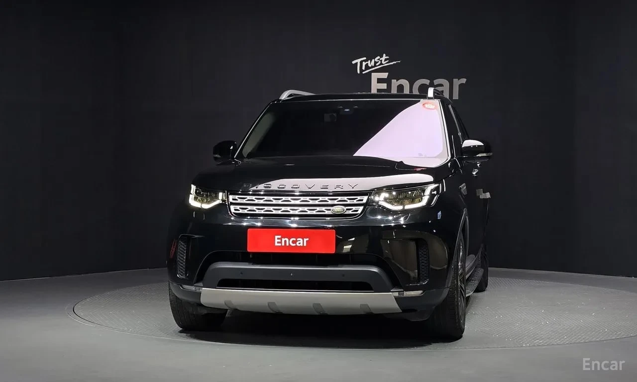 Land Rover Discovery * 3.0 SD6 HSE Luxury* АВТОКРЕДИТ* , снимка 3 - Автомобили и джипове - 56084877
