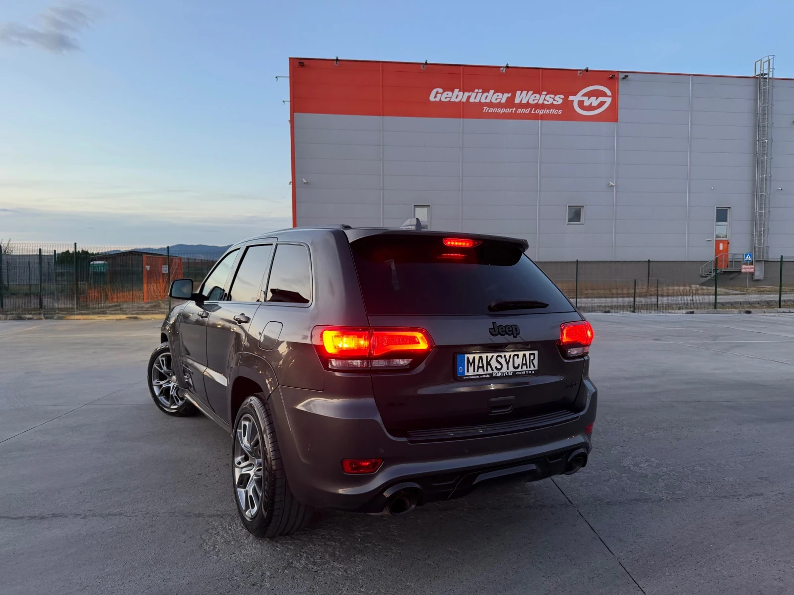 Jeep Grand cherokee SRT 6.4 HEMI FACE N1, снимка 5 - Автомобили и джипове - 56087815