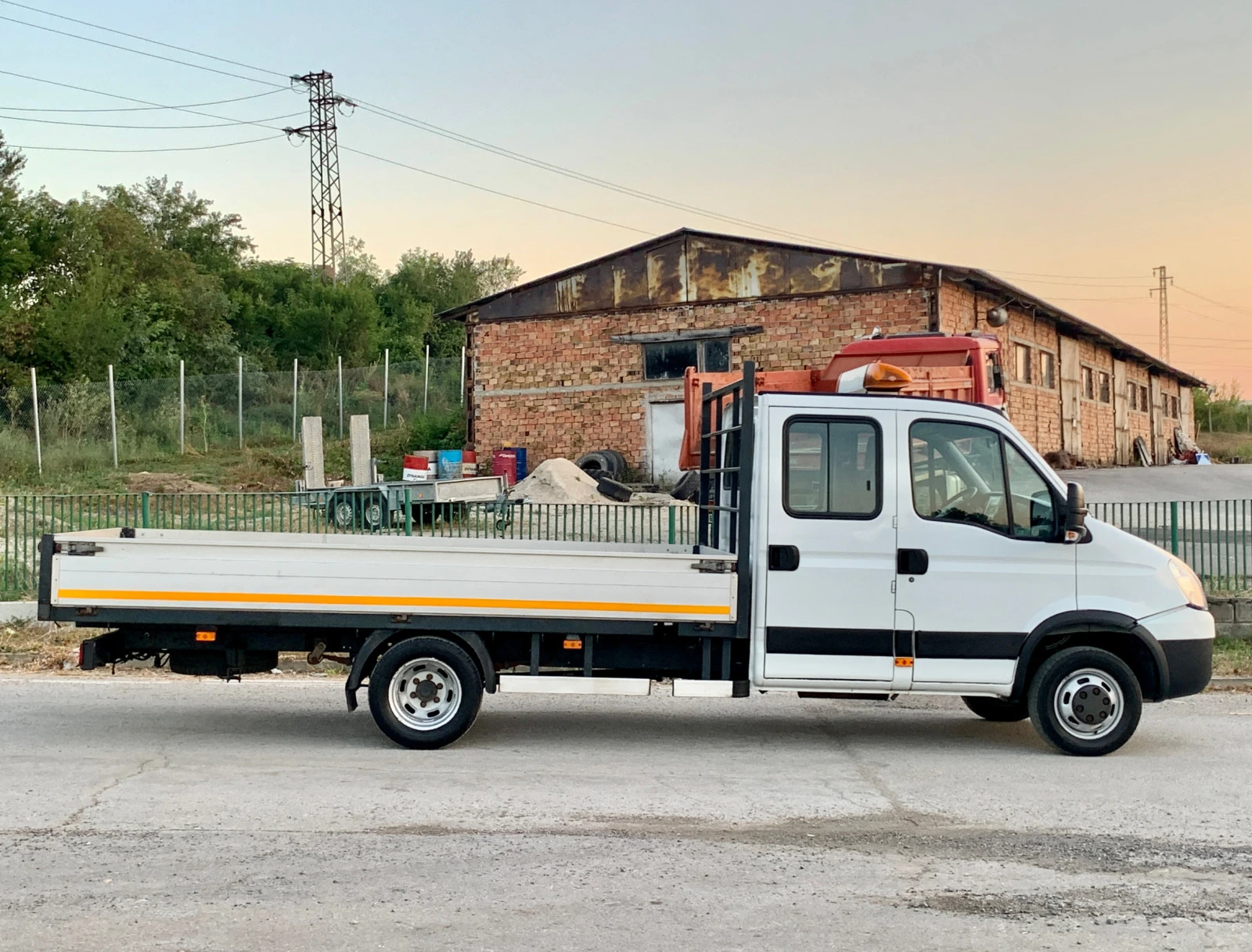 Iveco Daily 3.0* 143 ХИЛ.КМ* 4.20М МАКСИ БАЗА* КЛИМА* ВСИЧКИ Е - изображение 6