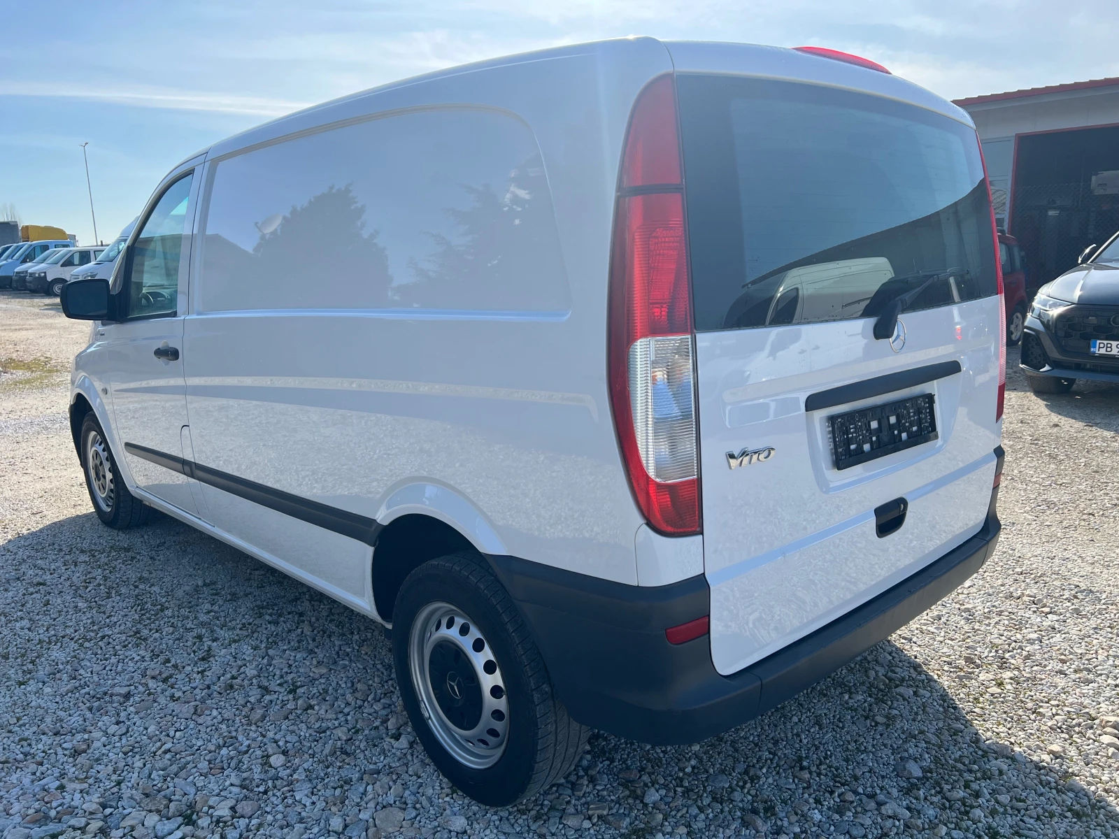 Mercedes-Benz Vito 113 CDI, снимка 4 - Бусове и автобуси - 53792289