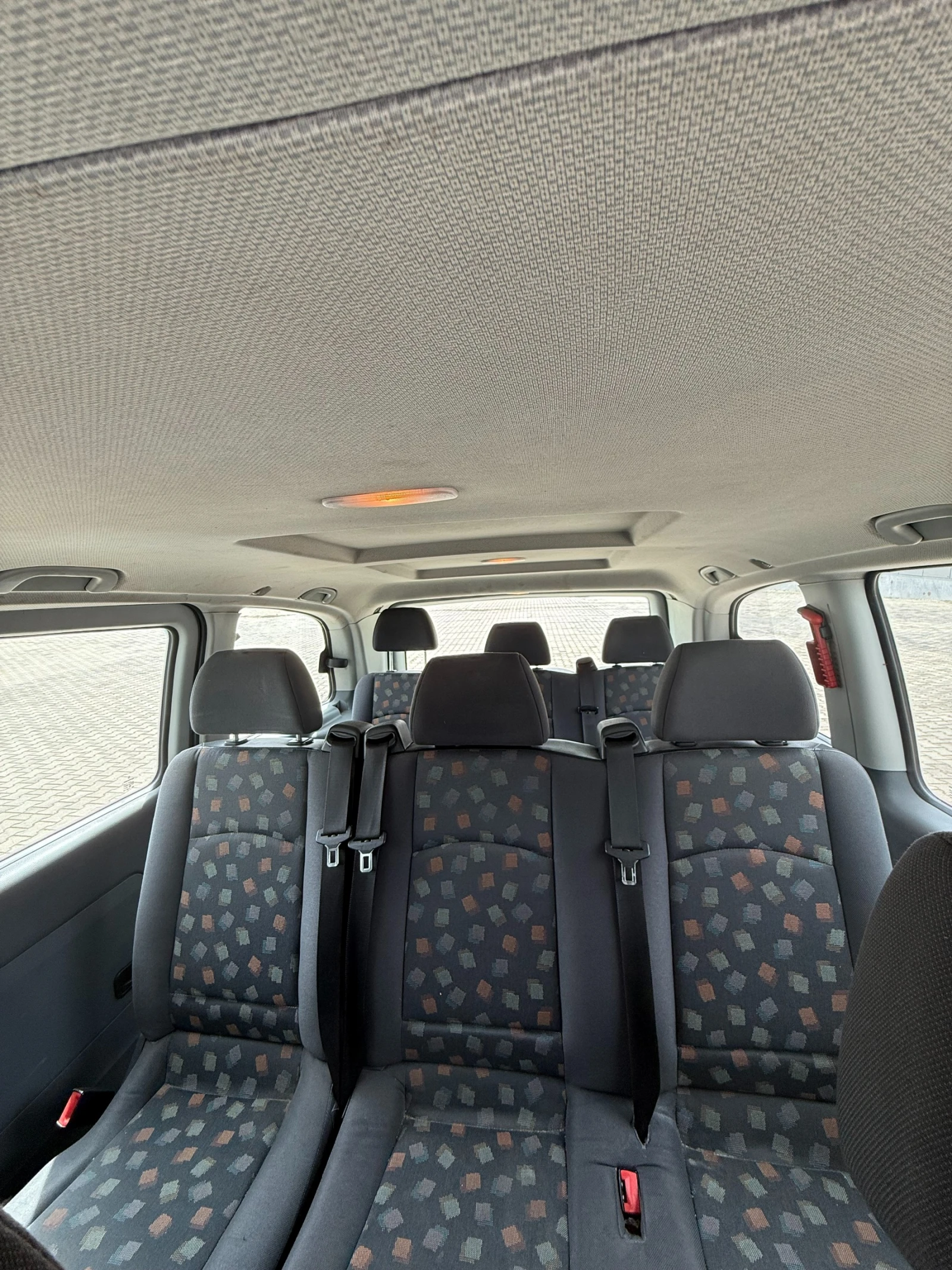 Mercedes-Benz Vito 109 CDI, снимка 9 - Бусове и автобуси - 53909780