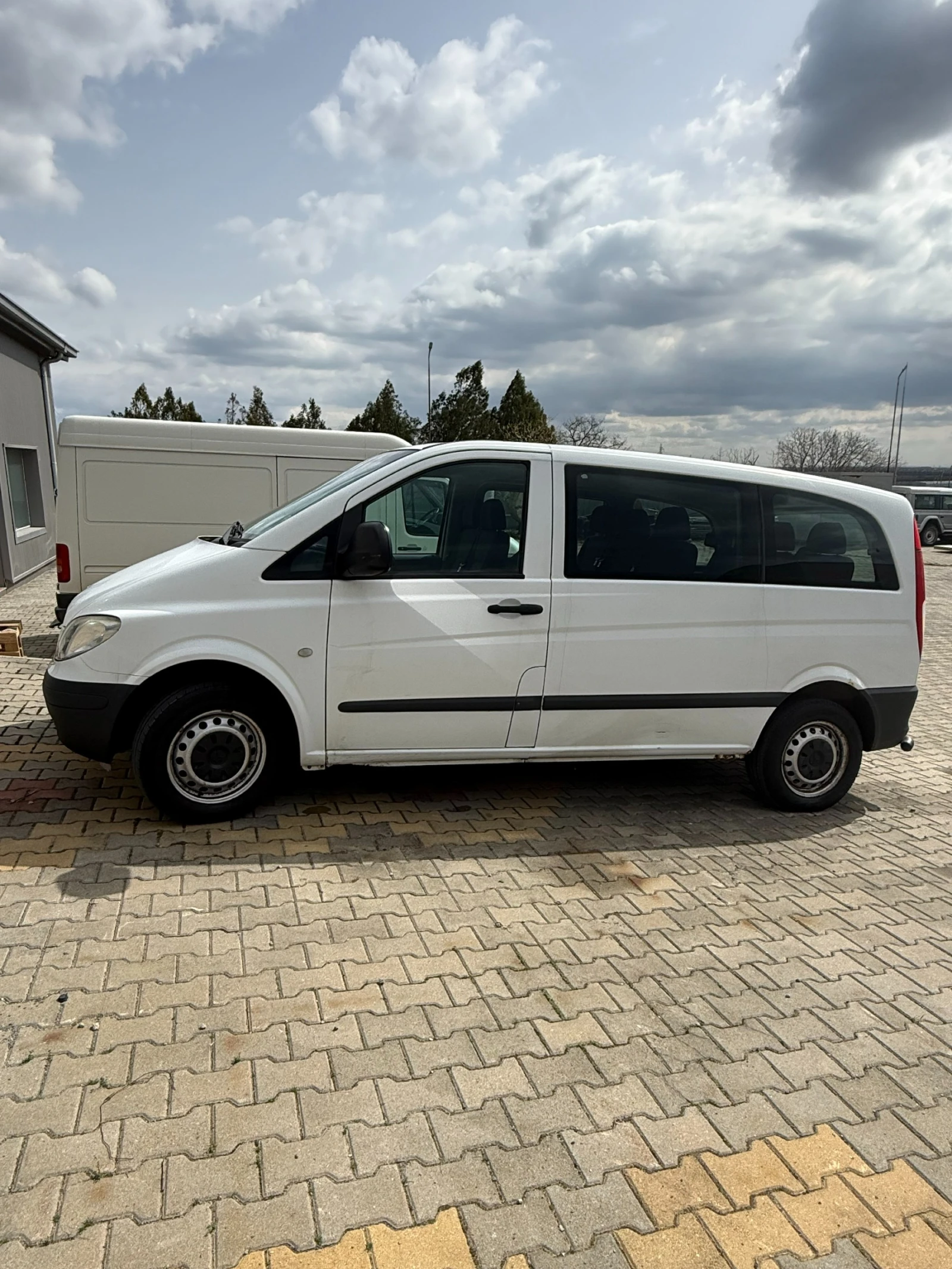 Mercedes-Benz Vito 109 CDI, снимка 3 - Бусове и автобуси - 53909780