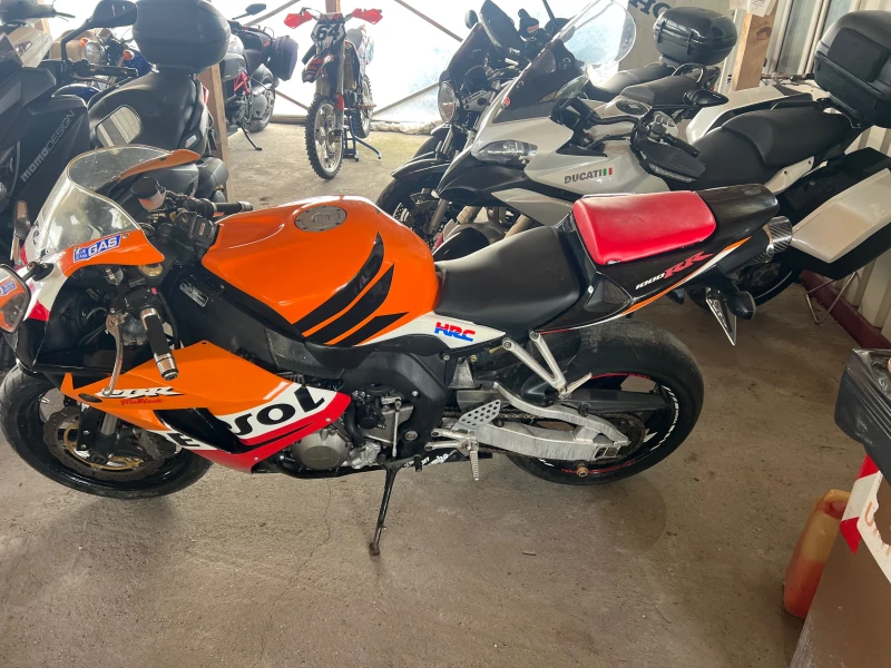 Honda Cbr 1000, снимка 4 - Мотоциклети и мототехника - 52202714
