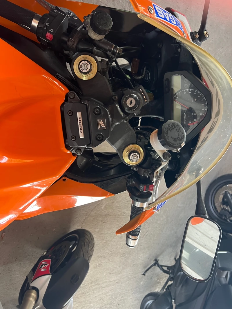 Honda Cbr 1000, снимка 3 - Мотоциклети и мототехника - 52202714
