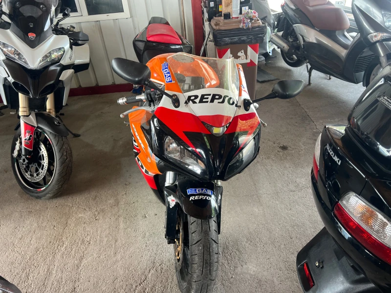 Honda Cbr 1000, снимка 8 - Мотоциклети и мототехника - 52202714