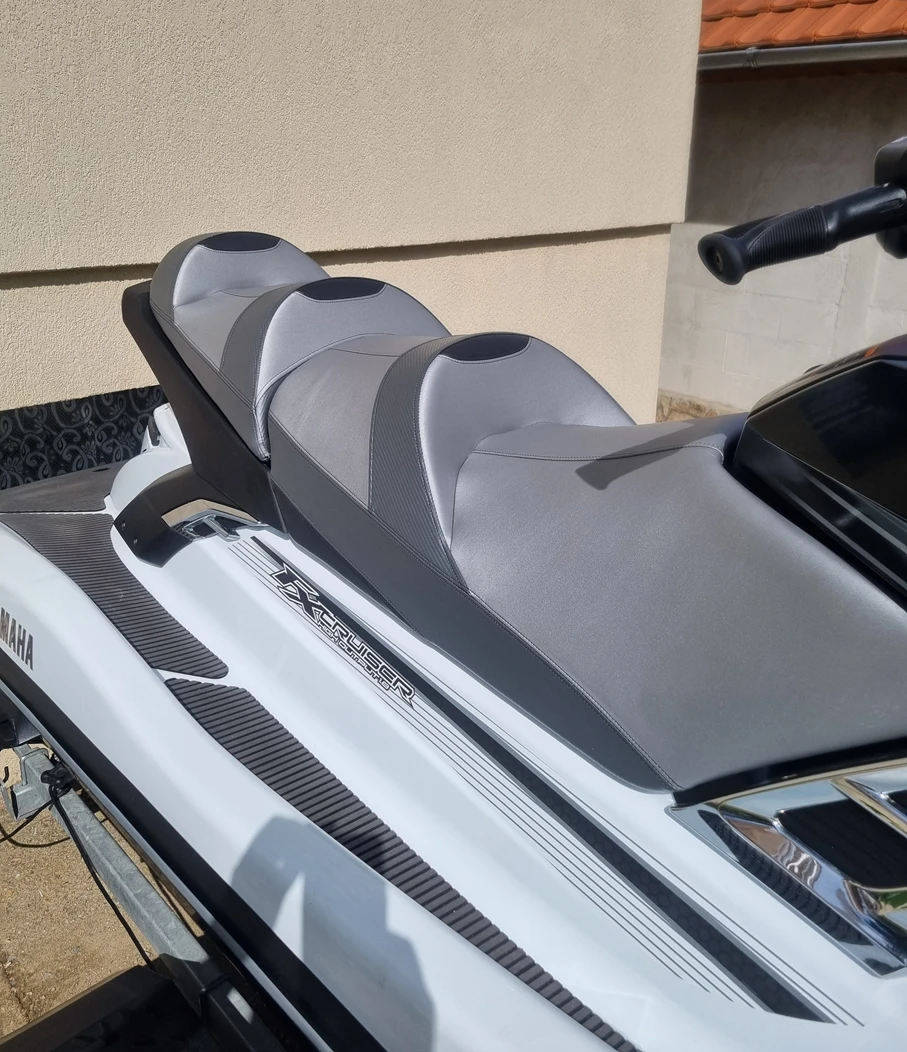 Джет Yamaha Waverunner, снимка 7 - Воден транспорт - 54571551