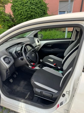 Toyota Aygo, снимка 9