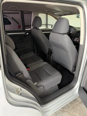 VW Touran Highline DSG, снимка 10