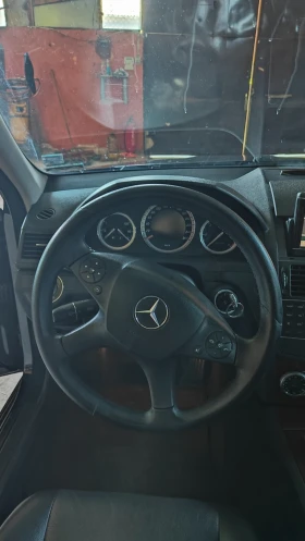 Mercedes-Benz C 220 | Mobile.bg    13