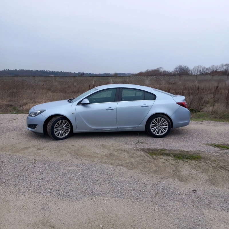 Opel Insignia Facelift, снимка 2 - Автомобили и джипове - 47341298