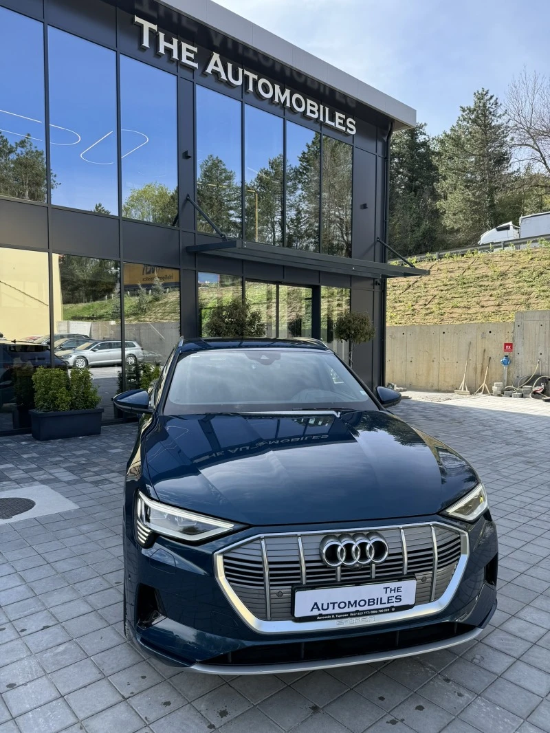 Audi E-Tron, снимка 1 - Автомобили и джипове - 45127321