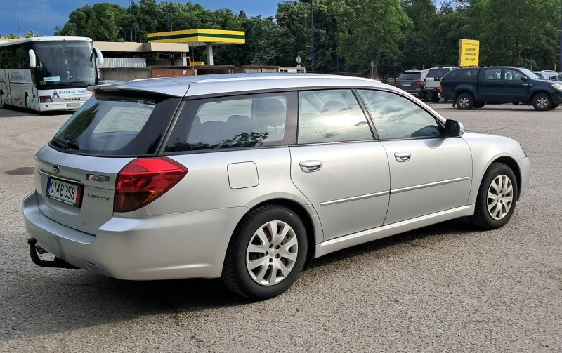 Subaru Legacy, снимка 6 - Автомобили и джипове - 46012121