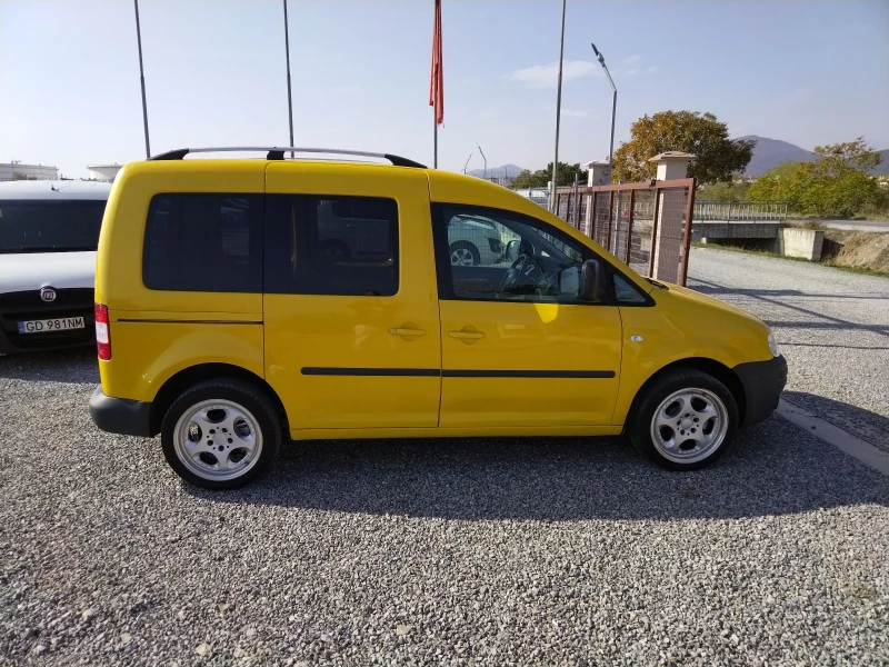 VW Caddy, снимка 7 - Автомобили и джипове - 47768011