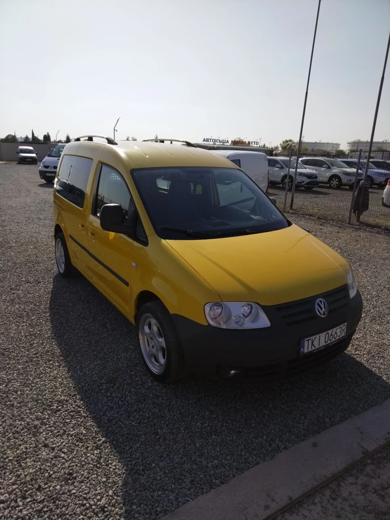 VW Caddy, снимка 8 - Автомобили и джипове - 47768011