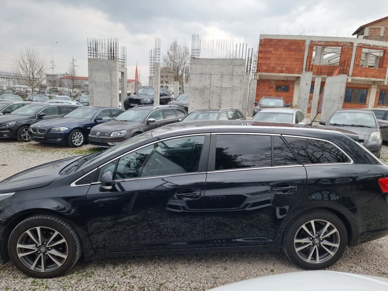 Toyota Avensis 2.0D4D, снимка 7 - Автомобили и джипове - 49535049