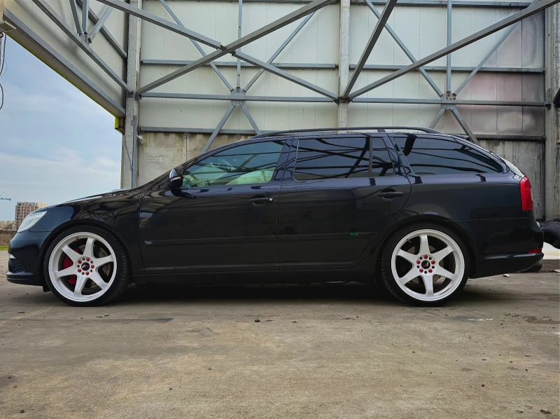 Skoda Octavia VRs , снимка 4 - Автомобили и джипове - 52167331