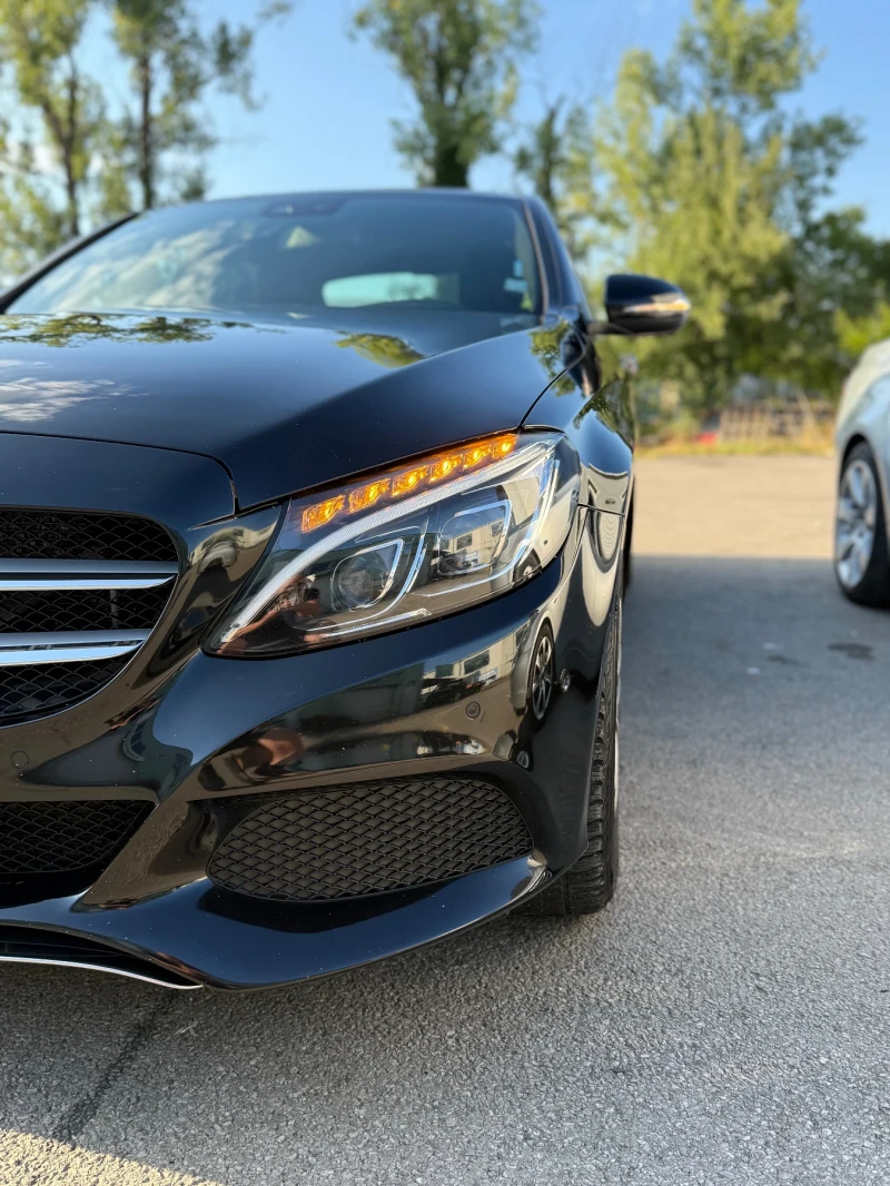 Mercedes-Benz C 220, снимка 2 - Автомобили и джипове - 52383493