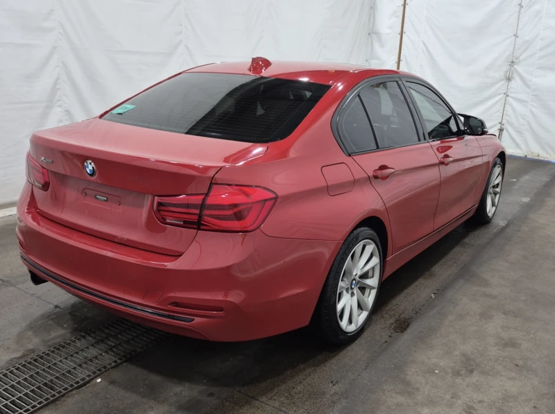 BMW 320 XDRIVE, снимка 3 - Автомобили и джипове - 52749613